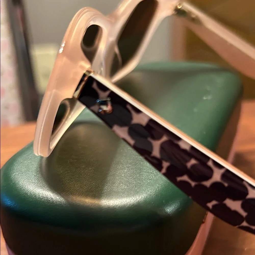Kate Spade JENAE light pink sunglasses - Picture 3 of 5